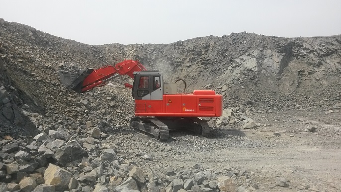 电动挖掘机.jpg 电动挖掘机.jpg