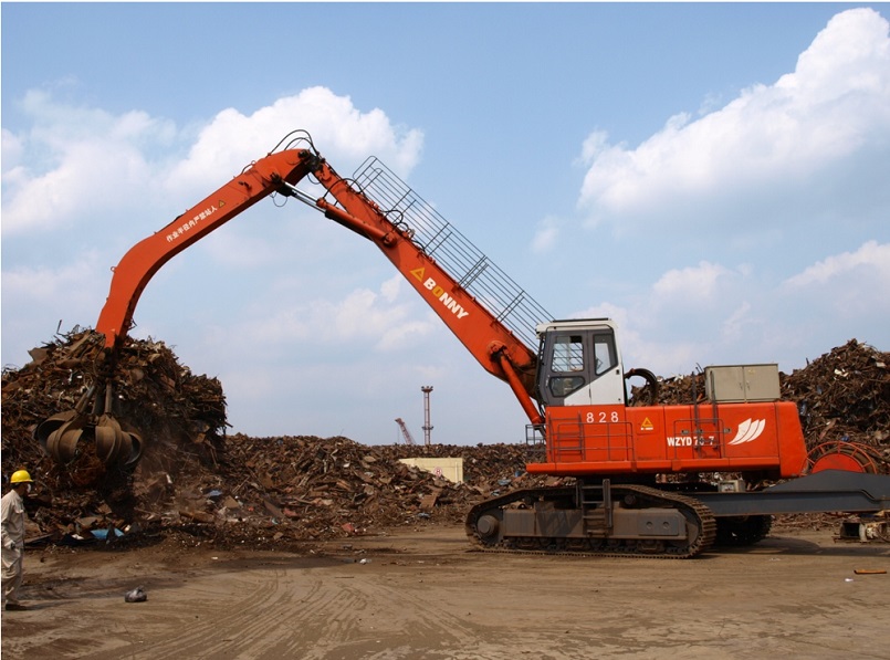 电动抓钢机.jpg 电动抓钢机.jpg