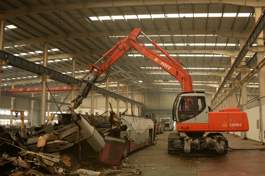 电动报废汽车拆解机 电动报废汽车拆解机