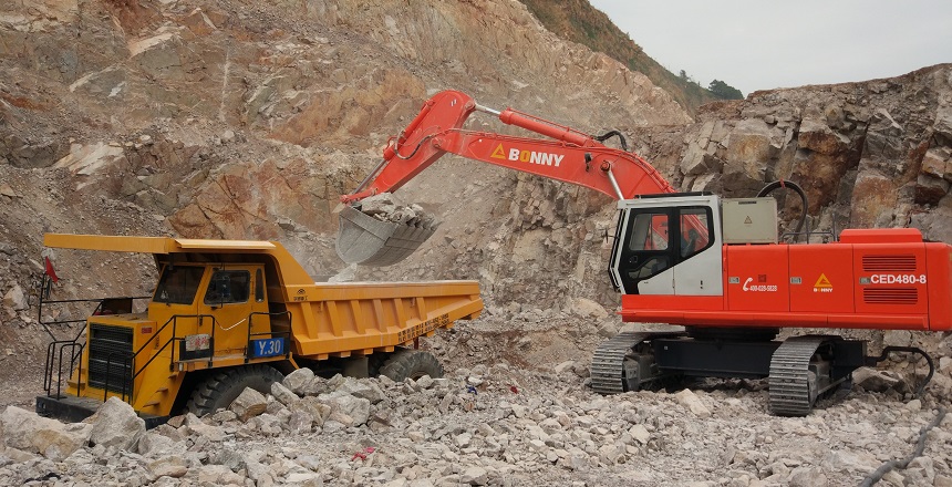 电动挖掘机 电动挖掘机