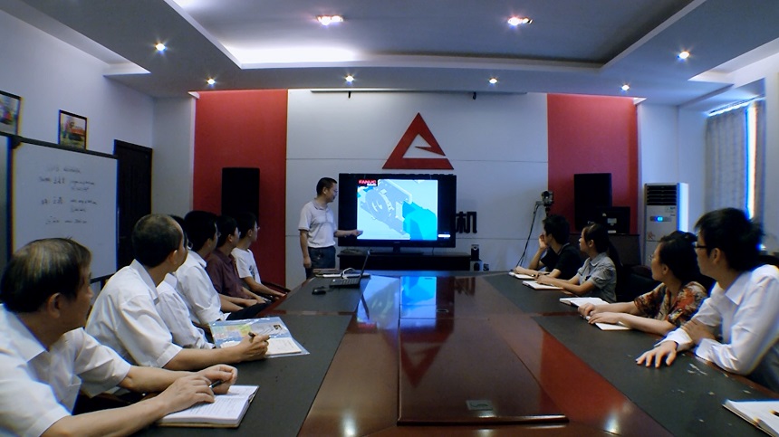 汽车拆解机设计.jpg 汽车拆解机设计.jpg