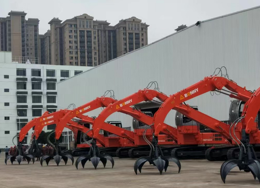 电动抓钢机.png 电动抓钢机.png